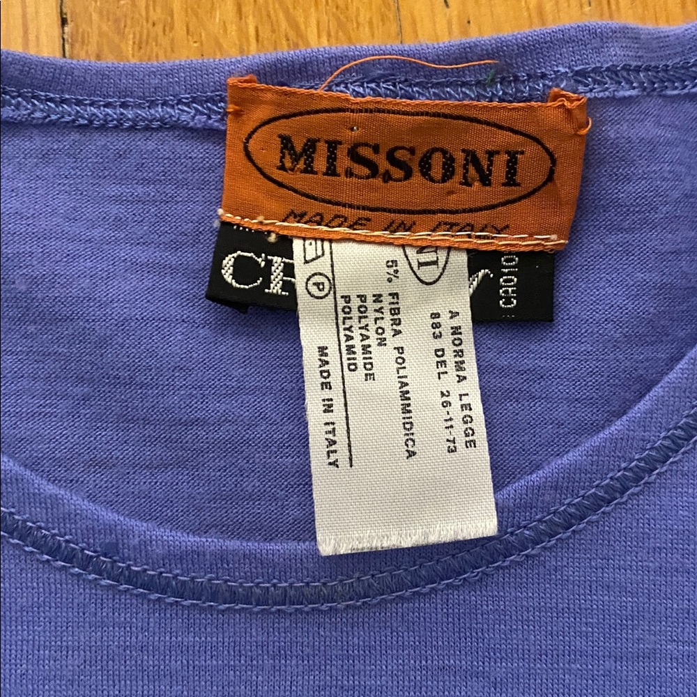 Missoni Knit - Picture 2 of 3